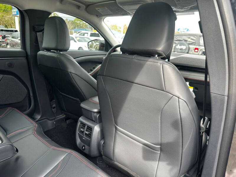 2025 Ford Mustang Mach-E Premium