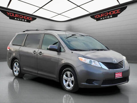 2012 Toyota Sienna LE Mobility 7-Passenger