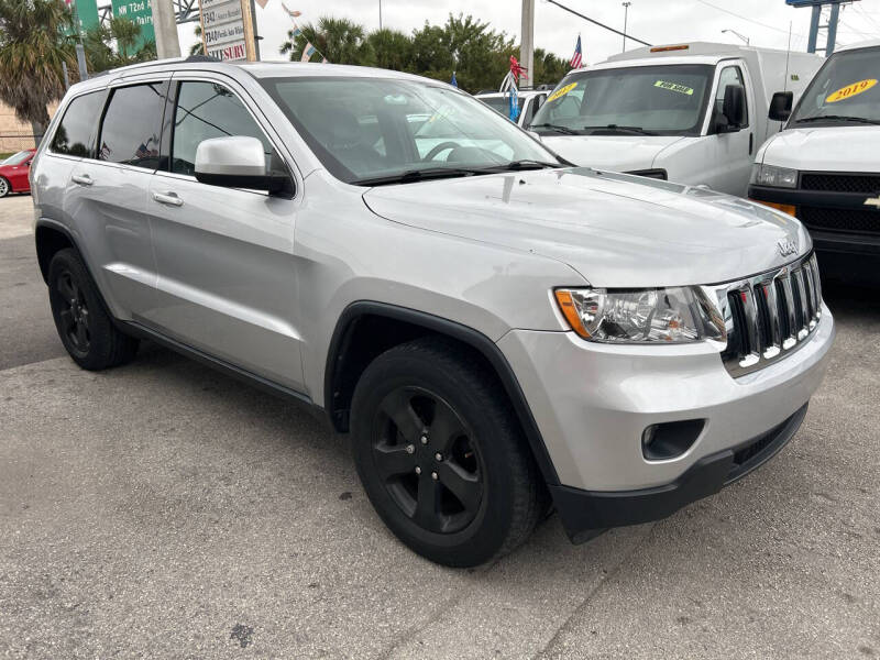 2012 Jeep Grand Cherokee Laredo X