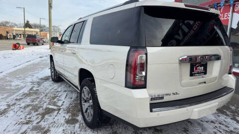 2015 GMC Yukon XL Denali