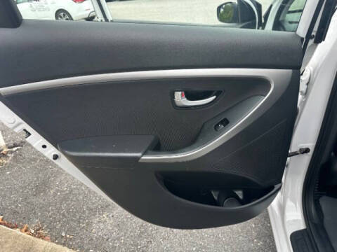 2017 Hyundai Elantra GT