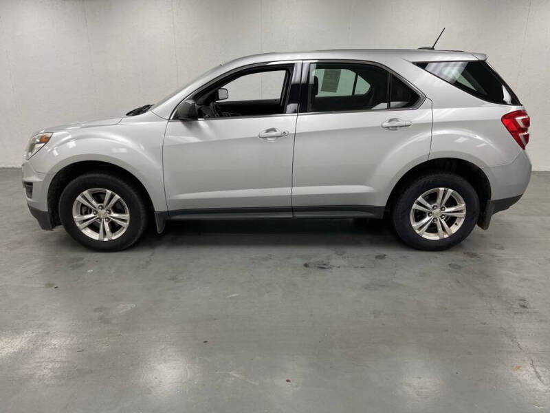 Used 2017 Chevrolet Equinox LS with VIN 2GNALBEK3H1528706 for sale in Celina, OH