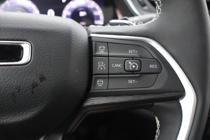 2024 Jeep Grand Cherokee L Laredo X