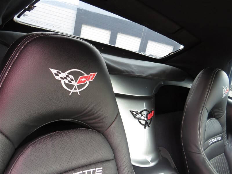 2004 Chevrolet Corvette