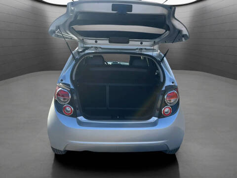 2016 Chevrolet Sonic LS Auto