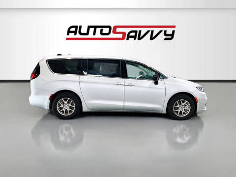 2024 Chrysler Pacifica Touring L