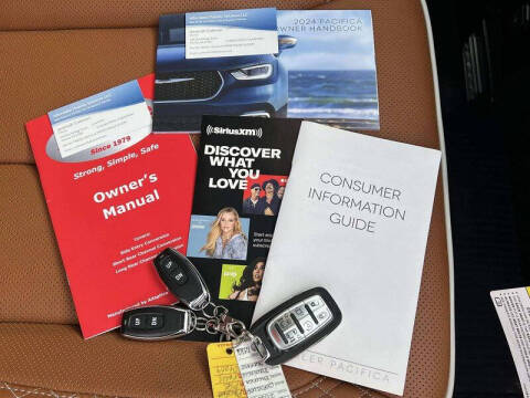 2024 Chrysler Pacifica Pinnacle