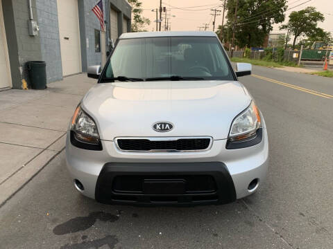 2011 Kia Soul for sale at SUNSHINE AUTO SALES LLC in Paterson NJ