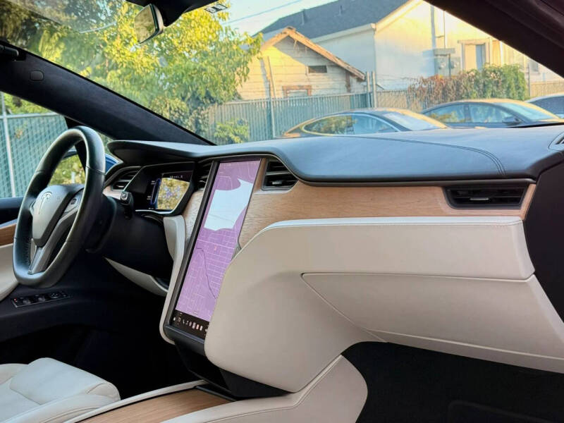 2020 Tesla Model X