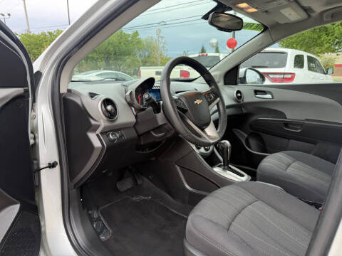 2014 Chevrolet Sonic LT Auto