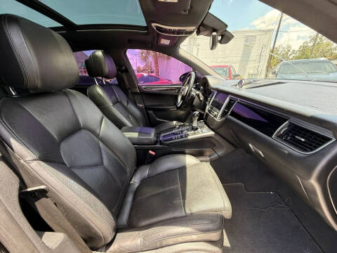 2017 Porsche Macan S