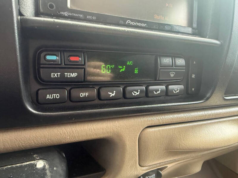 2005 Ford Excursion Eddie Bauer