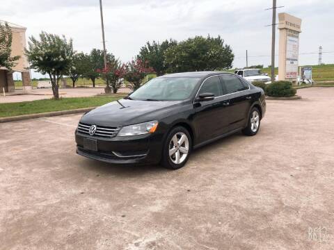 2013 Volkswagen Passat for sale at West Oak L&M in Houston TX