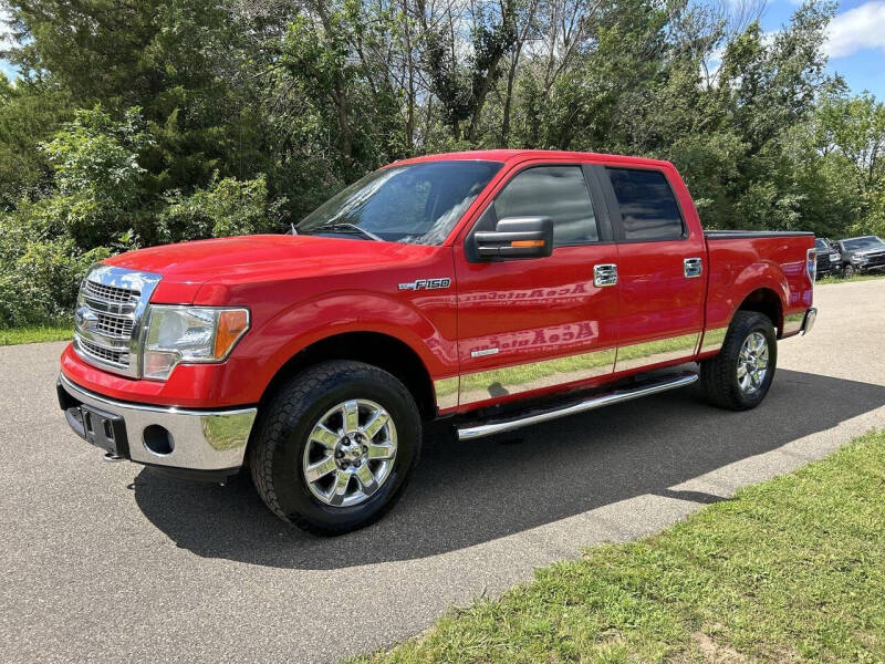 2014 Ford F-150 XLT photo 2