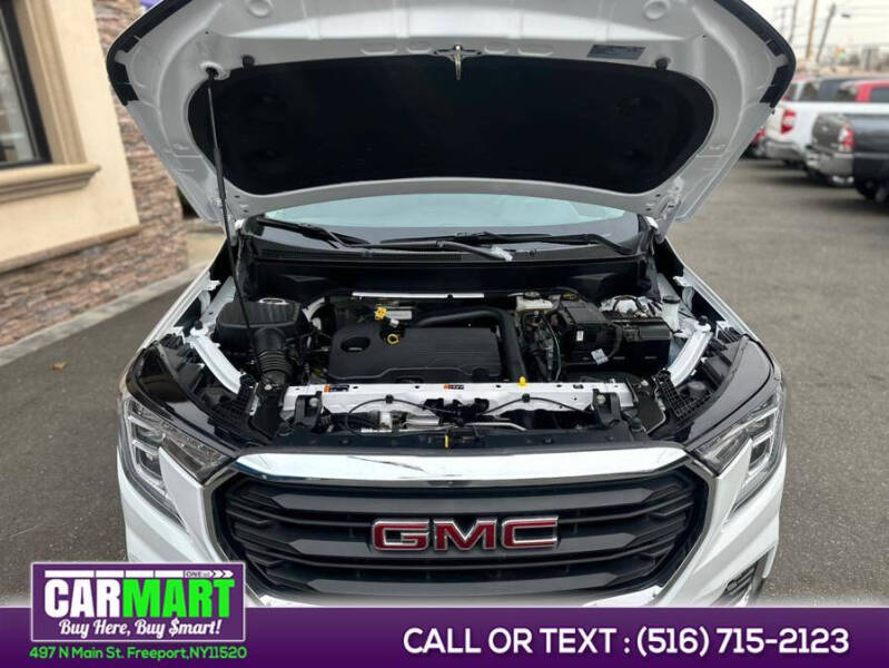 2024 GMC Terrain SLE