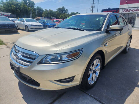 2011 Ford Taurus for sale at Quallys Auto Sales in Olathe KS