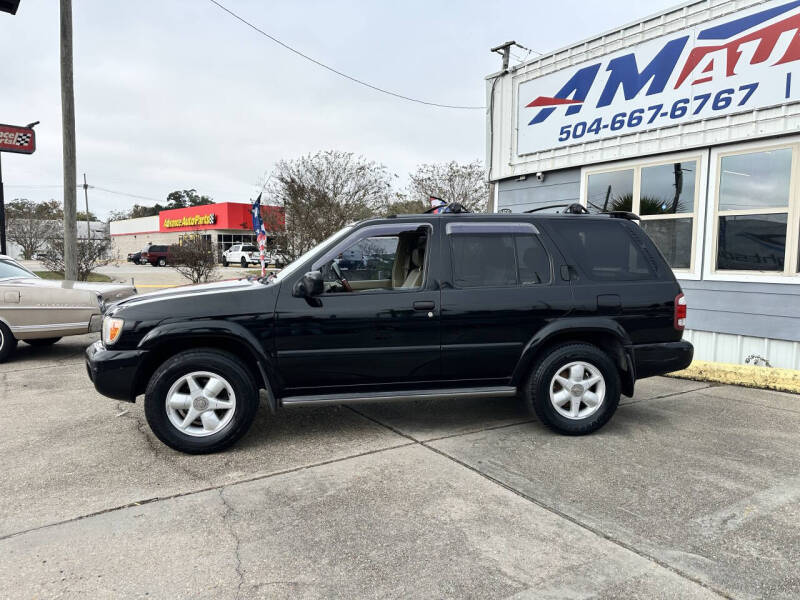 2000 Nissan Pathfinder LE