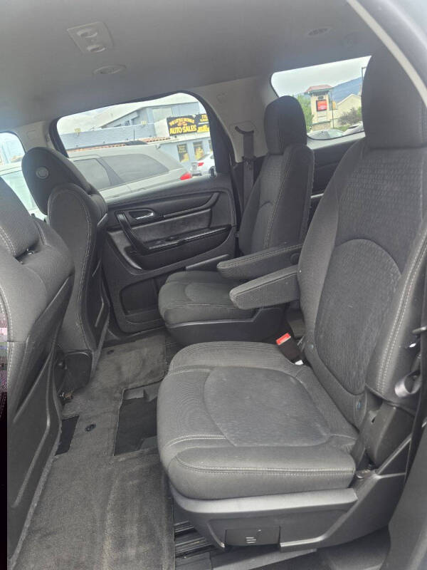 2016 GMC Acadia SLE-2