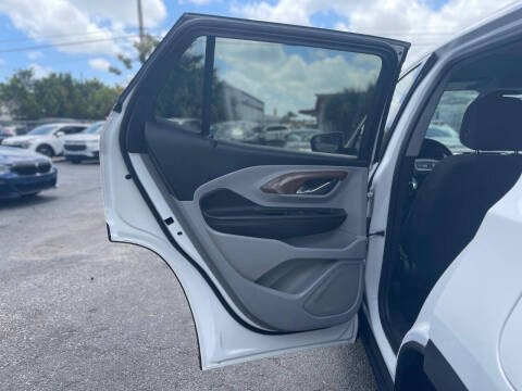 2020 GMC Terrain SLE