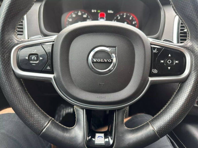 2019 Volvo XC90 T6 R-Design