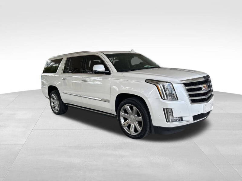 Used 2017 Cadillac Escalade ESV Premium Luxury with VIN 1GYS4JKJ2HR396555 for sale in Davie, FL
