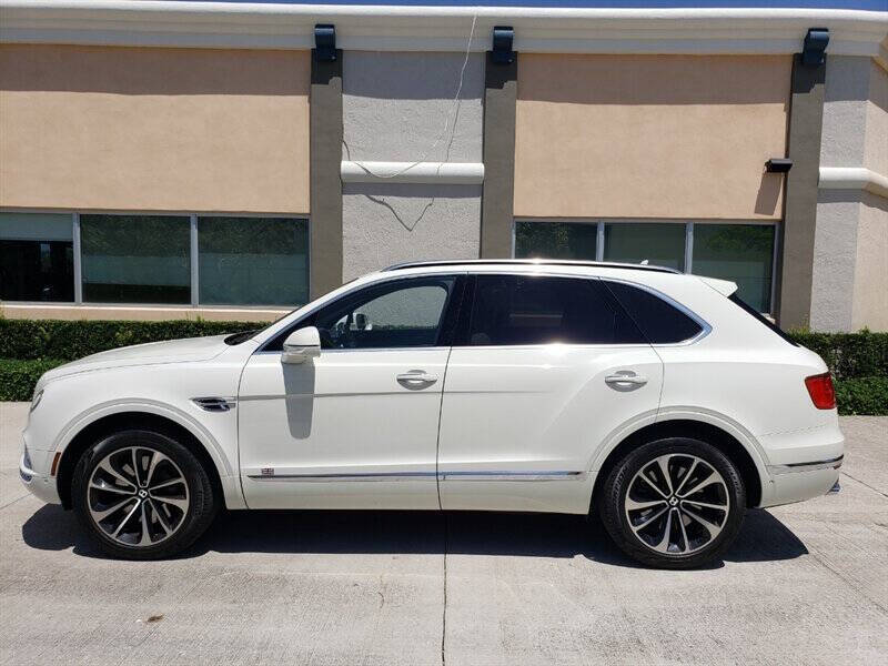 2018 Bentley Bentayga 19