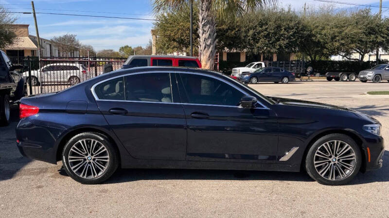 2019 BMW 5 Series 530i