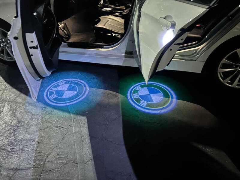 2018 BMW 3 Series 320i