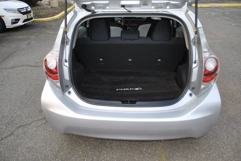 2013 Toyota Prius c One