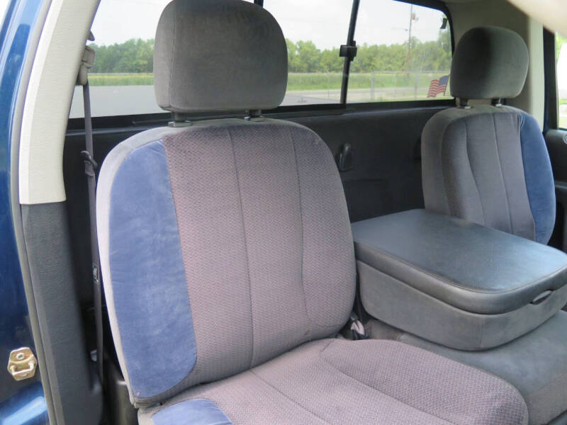 2004 Dodge Ram 1500 SLT