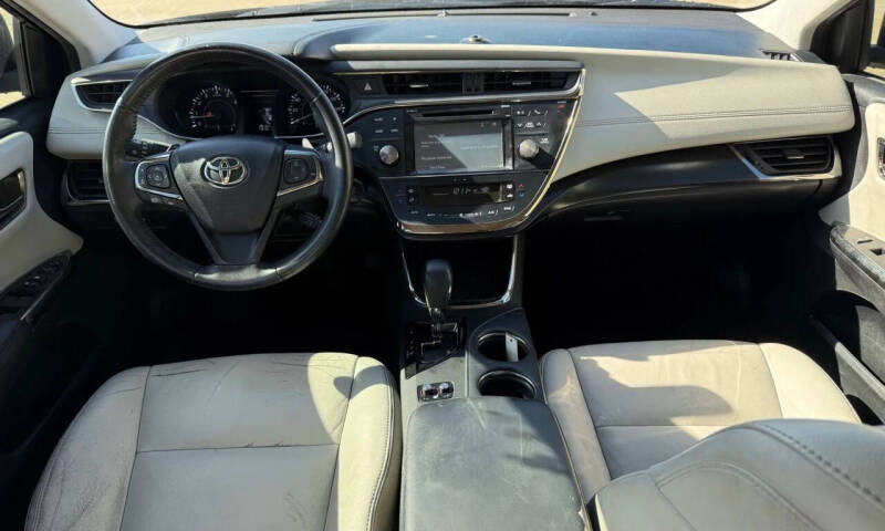 2016 Toyota Avalon