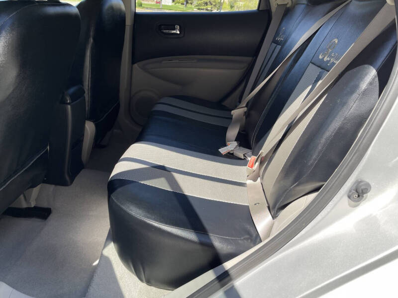 2012 Nissan Rogue S
