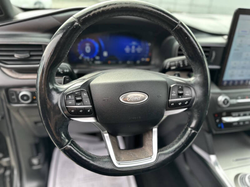 2020 Ford Explorer Platinum