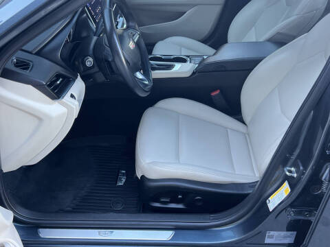 2022 Cadillac CT4 Luxury