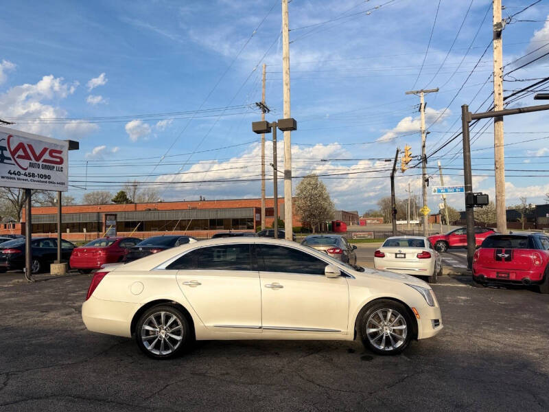 2014 Cadillac XTS Luxury Collection