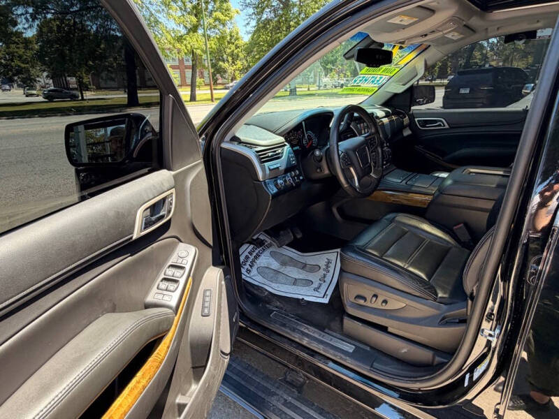 2017 GMC Yukon XL Denali