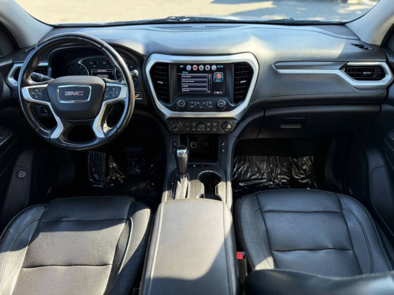 2018 GMC Acadia SLT-1