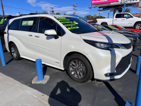 2021 Toyota Sienna for sale at LA PLAYITA AUTO SALES INC in South Gate CA