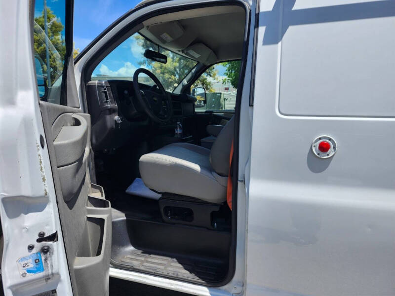 2015 Chevrolet Express 2500