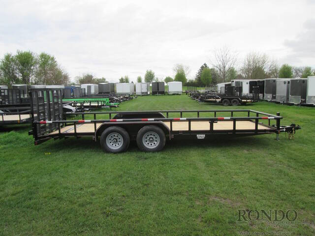 2026 Diamond T Utility 8320HU104
