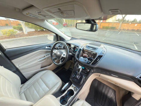 2014 Ford Escape Titanium