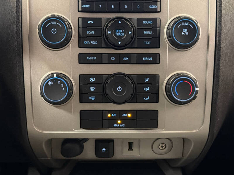 2009 Ford Escape XLT