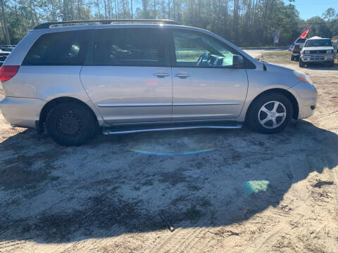 2007 Toyota Sienna LE 7-Passenger