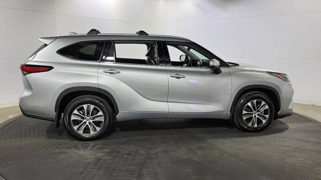 2022 Toyota Highlander Hybrid for sale at NJ Car Buyer in Jersey City, NJ