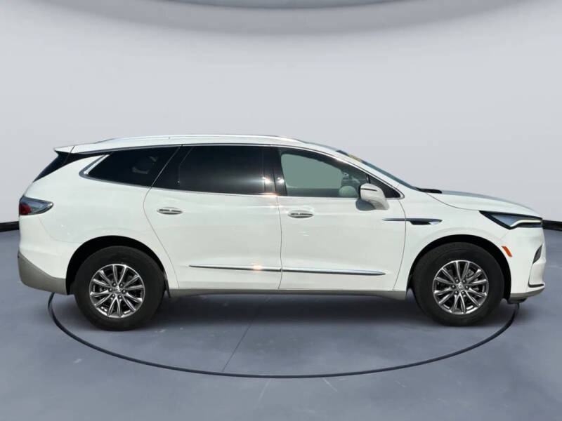 2024 Buick Enclave Premium
