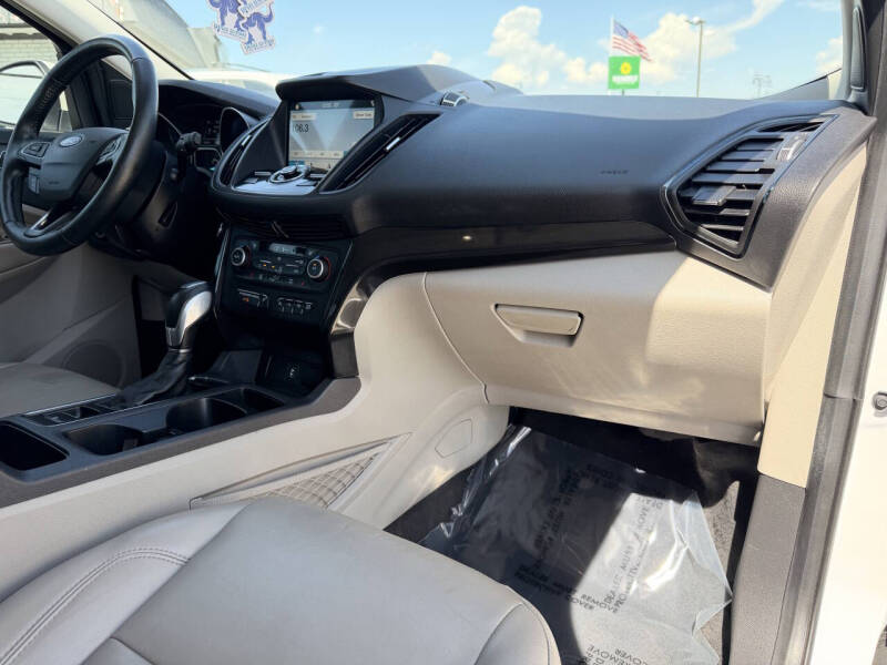 2019 Ford Escape Titanium
