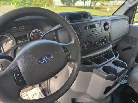 2016 Ford E-Series