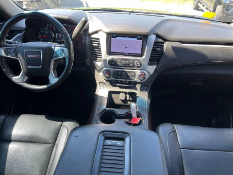 2017 GMC Yukon SLT