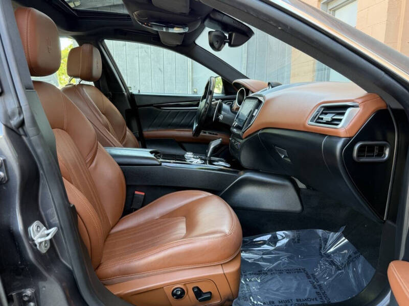 2019 Maserati Ghibli SQ4 GranLusso