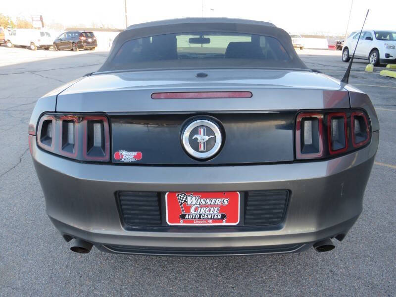 2014 Ford Mustang V6